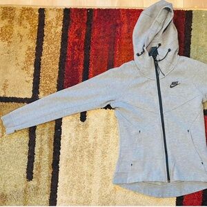 Nike Women's Light Gray Utility Jacket